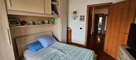 4 bedrooms Apartment in Teramo, Italy No. 319239 27