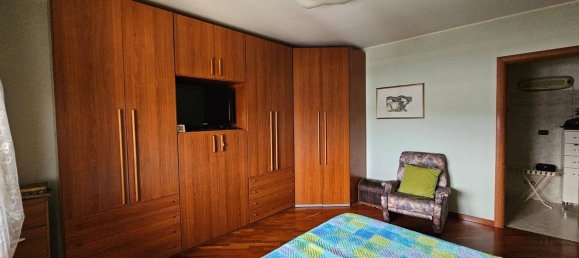 4 bedrooms Apartment in Teramo, Italy No. 319239 22