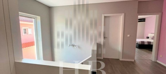 4 bedrooms Castles in Rio de Mouro, Portugal No. 113541 6