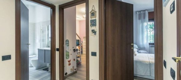 2 Schlafzimmer Wohnung in Segrate, Italy, Nr. 276809 14