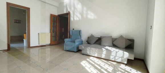 3-Zimmer Wohnung in Rome, Italy, Nr. 31432 31