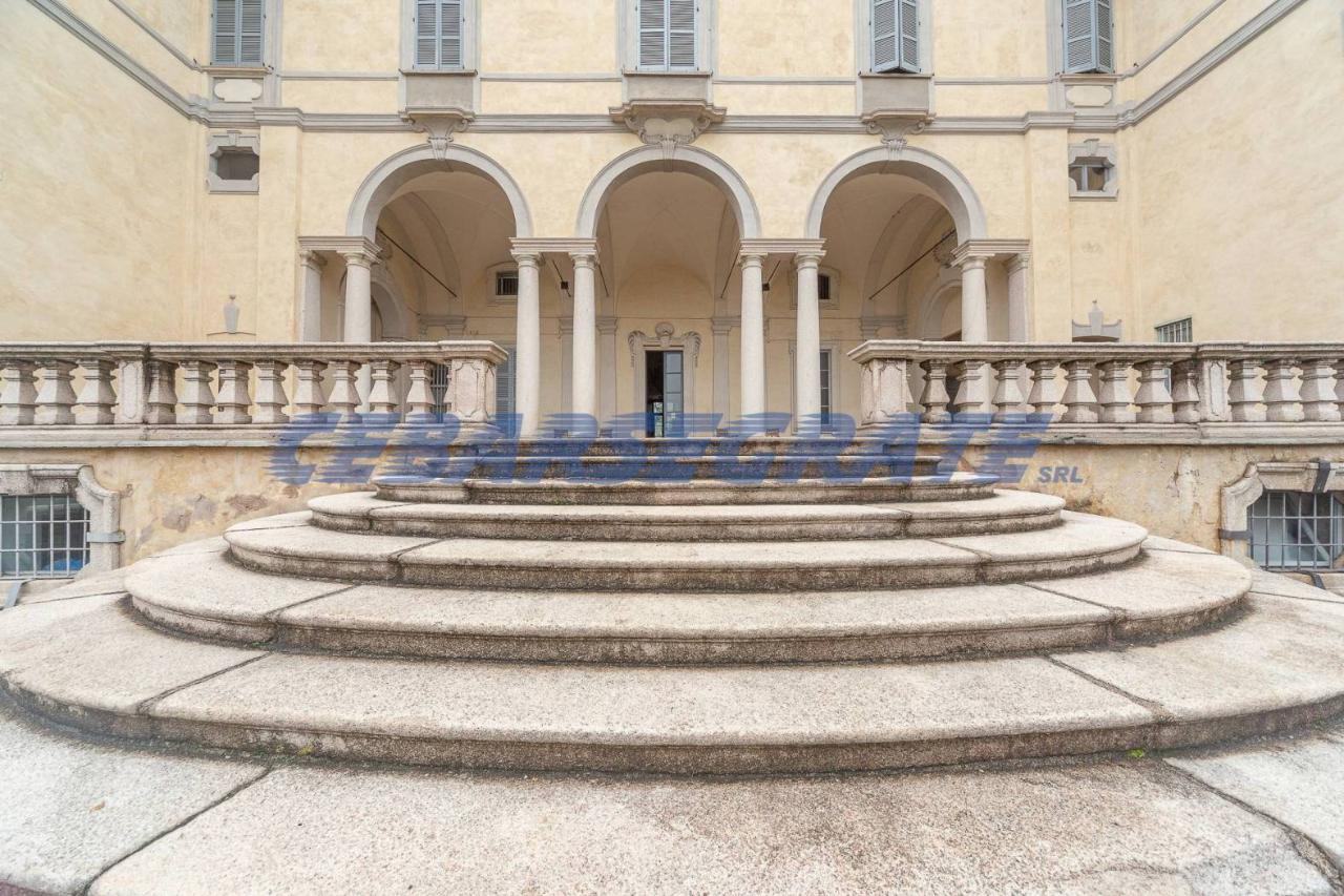 Квартира с 4 комнатами в Бругерио, Италия № 171600