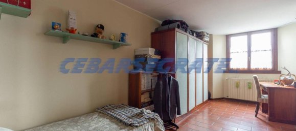 Квартира с 4 комнатами в Бругерио, Италия № 171600 36