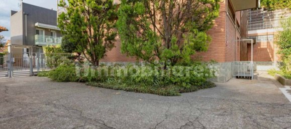 2 bedrooms Apartment in Cinisello Balsamo, Italy No. 316594 3