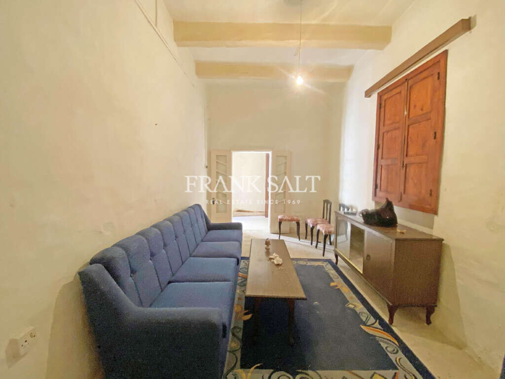 2 bedrooms House in Birkirkara, Malta No. 1582