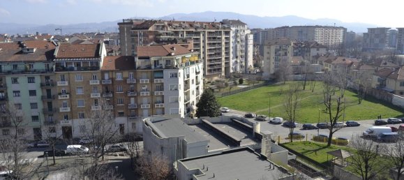 3 rooms Apartment in Turin, Italy No. 106429 20