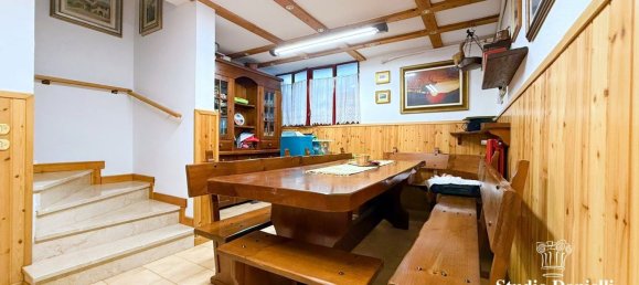 4-Zimmer Villa in Carate Brianza, Italy, Nr. 271918 25