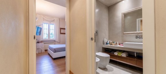 Apartamento de 4 divisões em Rapallo, Italy N.º 284258 34
