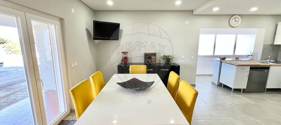 3 bedrooms Villa in Setubal, Portugal No. 17338 12