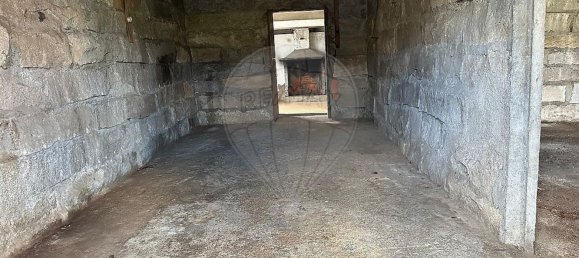 3 bedrooms House in Vila Mea, Portugal No. 184615 6