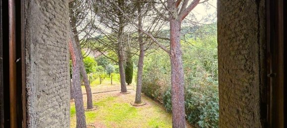 3 bedrooms House in Cortona, Italy No. 319010 6