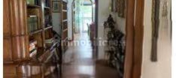 Villa de 5 dormitorios en Bari, Italy No. 262814 12