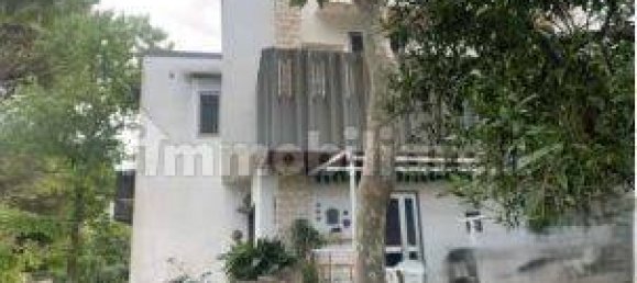 Villa de 5 dormitorios en Bari, Italy No. 262814 8