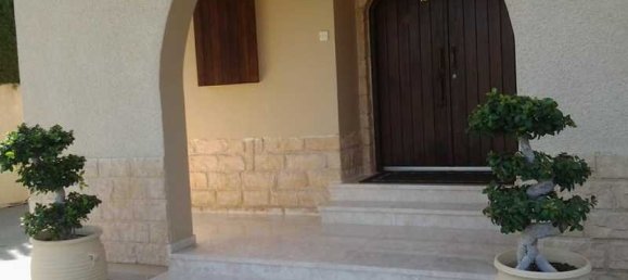 3 bedrooms House in Agios Tychonas, Cyprus No. 7251 10