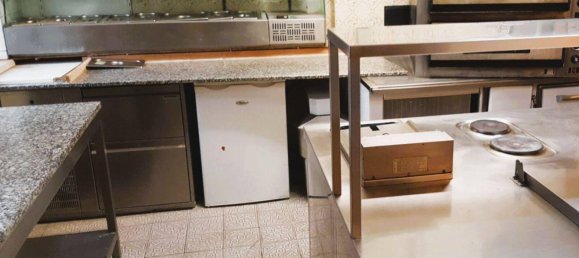 Edifício de 16 divisões em Kopfing im Innkreis, Austria N.º 151846 9