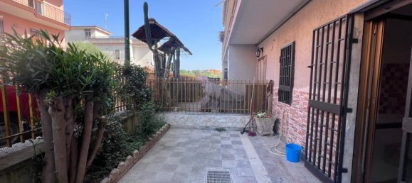 2 Schlafzimmer Wohnung in Qualiano, Italy, Nr. 282364 8