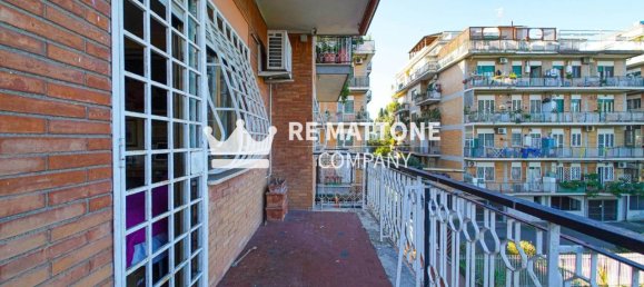 2 rooms Apartment in Rome, Italy No. 168004 32