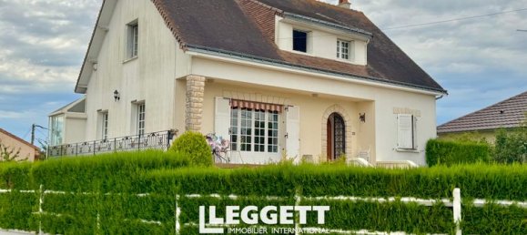 6 bedrooms House in Loudun, France No. 315229 8
