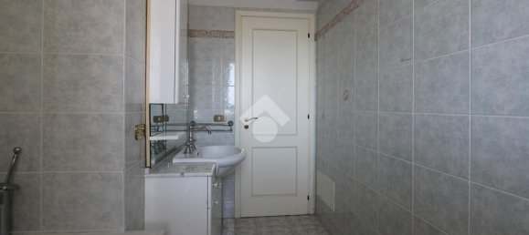 Квартира с 3 спальнями в Реджо Калабрия, Италия № 320790 45