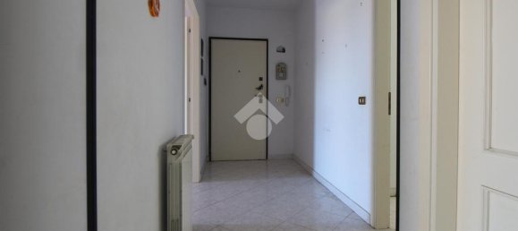 Квартира с 3 спальнями в Реджо Калабрия, Италия № 320790 15