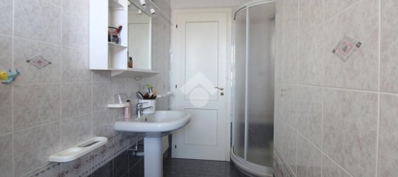 Квартира с 3 спальнями в Реджо Калабрия, Италия № 320790 22