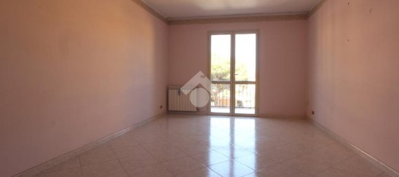 Квартира с 3 спальнями в Реджо Калабрия, Италия № 320790 4