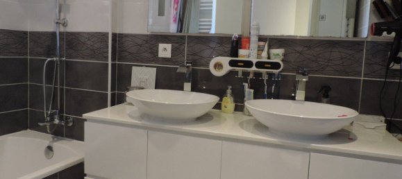 Таунхаус с 3 спальнями в Амброне, Франция № 198852 7