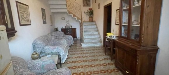 10-salle Maison à Carrara, Italy No. 48170 5