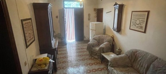 10-salle Maison à Carrara, Italy No. 48170 6