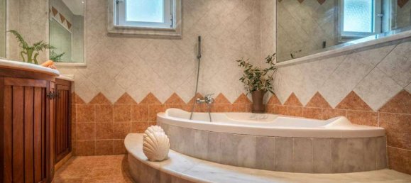 5 bedrooms Commercial property in Zakynthos, Greece No. 560 7