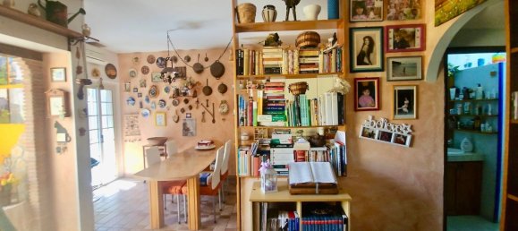 2 Schlafzimmer Haus in Pomezia, Italy, Nr. 359809 8