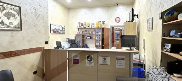 3 rooms Apartment in Casoria, Italy No. 23203 3