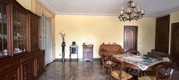 Вилла с 4 спальнями в Кьянокко, Италия № 267840 8