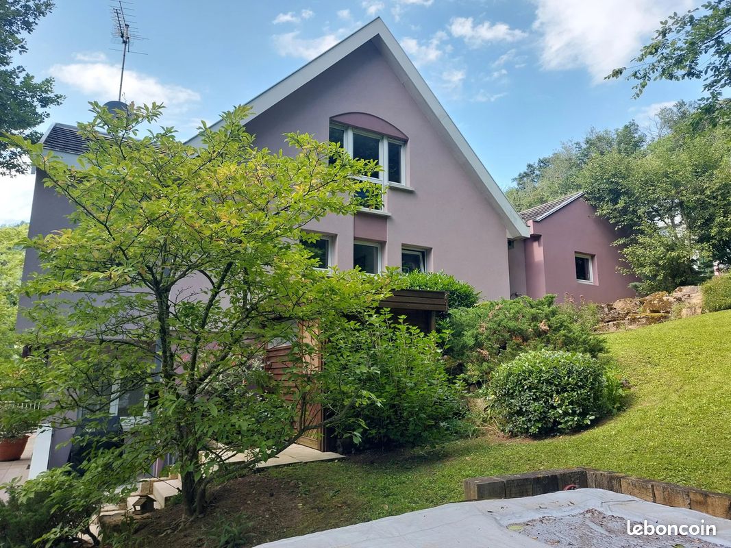 8-Zimmer Haus in Guebwiller, France, Nr. 262512