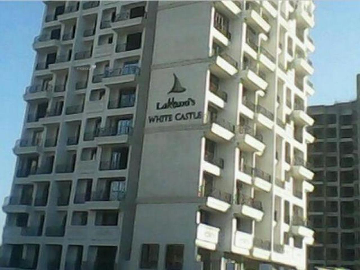 2 bedrooms House in Mumbai, India No. 6058