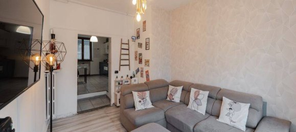 Квартира с 2 спальнями в Бардзано, Италия № 260148 17