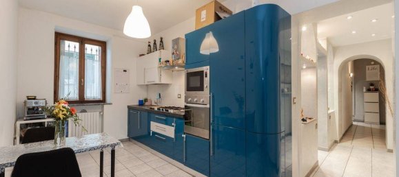 Квартира с 2 спальнями в Бардзано, Италия № 260148 8