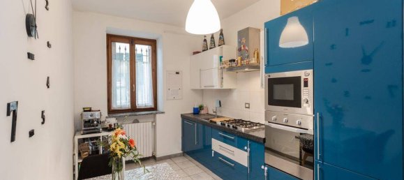 Квартира с 2 спальнями в Бардзано, Италия № 260148 9