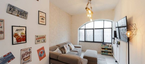 Квартира с 2 спальнями в Бардзано, Италия № 260148 14