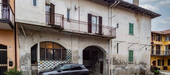 Квартира с 2 спальнями в Бардзано, Италия № 260148 3