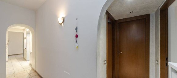 Квартира с 2 спальнями в Бардзано, Италия № 260148 22