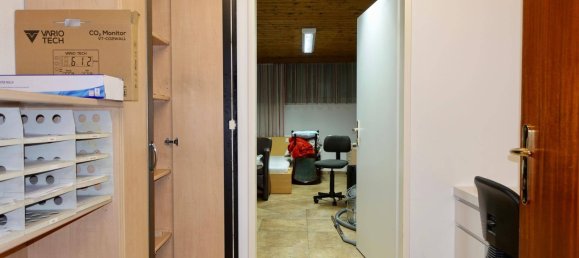  عقار تجاري في Innsbruck-Stadt, Austria 220متر مربع رقم 220426 15