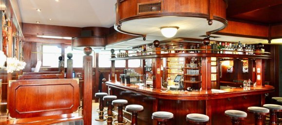  عقار تجاري في Innsbruck-Stadt, Austria 220متر مربع رقم 220426 2