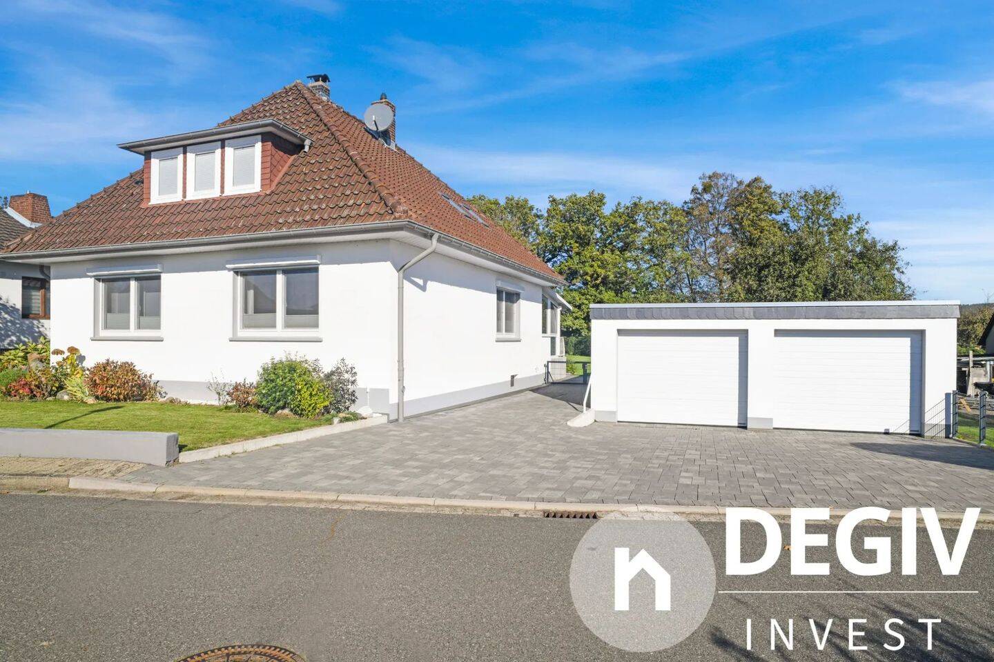 5 rooms House in Gottingen, Germany No. 52962