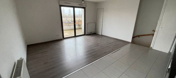 Dúplex de 2 dormitorios en Les Pavillons-sous-Bois, France No. 165575 6