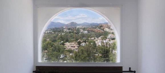 5 bedrooms Villa in Marbella, Spain No. 187867 21