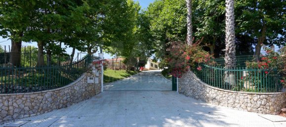 Дом с 5 спальнями в Торриш Ведраш, Португалия № 110774 4