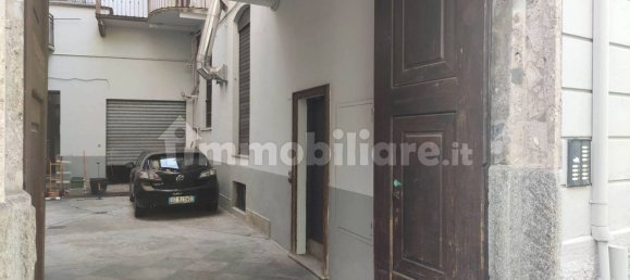 3-Zimmer Gewerbliche Immobilie in Saronno, Italy, Nr. 138799 2