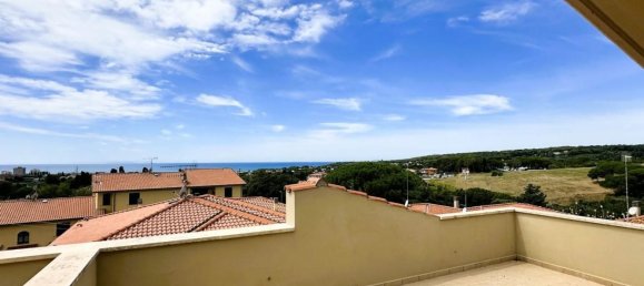 3 rooms Apartment in Rosignano Marittimo, Italy No. 300878 2