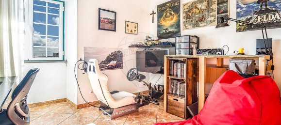 Casa de 3 dormitorios en Porto Judeu, Portugal No. 44199 10